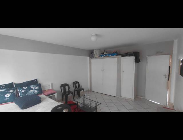 1 BEDROOM APARTMENT FOR SALE IN DURBAN CENTRAL